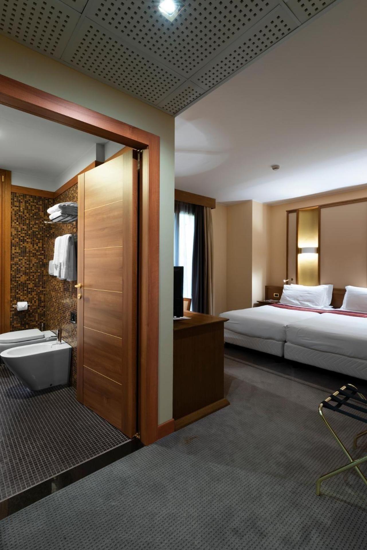 Thai Si Royal Thai Spa Lovadina Exteriör bild
