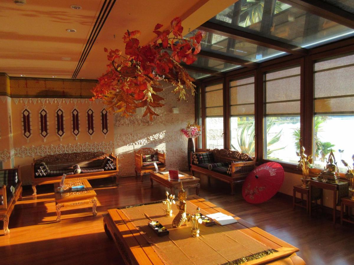 Thai Si Royal Thai Spa Lovadina Exteriör bild