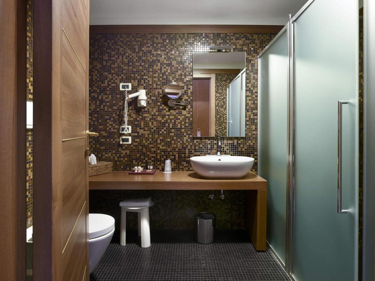 Thai Si Royal Thai Spa Lovadina Exteriör bild