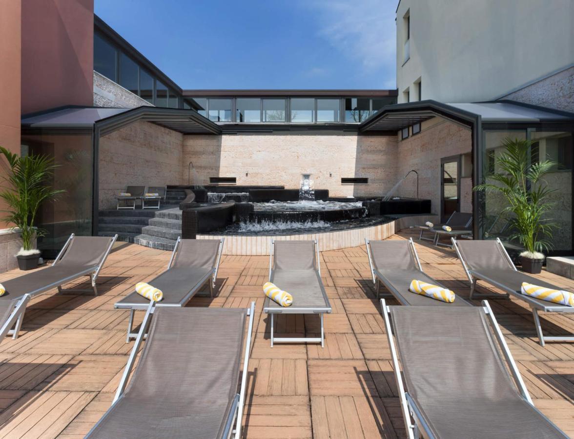 Thai Si Royal Thai Spa Lovadina Exteriör bild